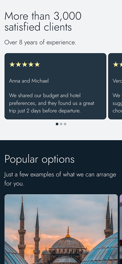 Customer reviews section of a travel agency website built with Taplink